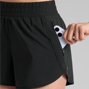 CRZ YOGA Feathery-Fit Soft High Rise Lined Short Black Size XL NEW